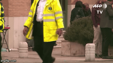 https://i.imgflip.com/24sv3x.gif