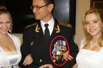 http://sf.uploads.ru/t/PokUG.jpg