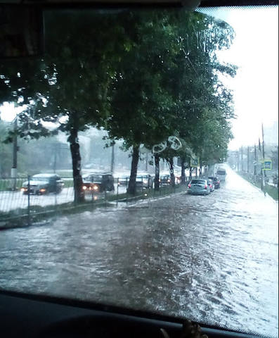http://images.vfl.ru/ii/1527427859/8b7dd049/21895248_m.jpg