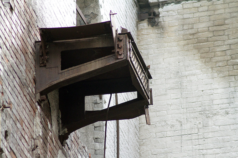 http://images.vfl.ru/ii/1506232059/954f7514/18717960.jpg