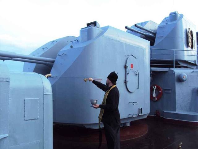 http://images.vfl.ru/ii/1534842217/17608090/22976603_m.jpg