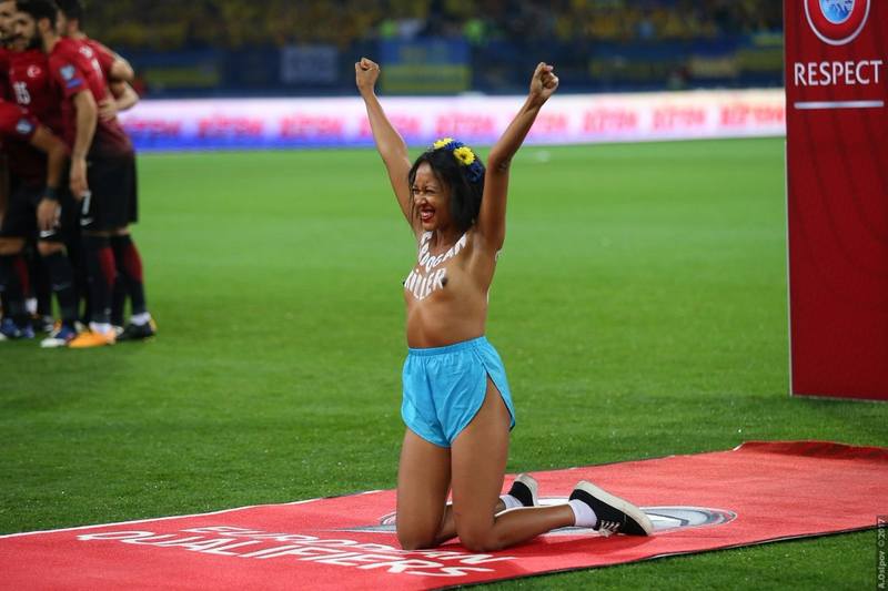 http://images.vfl.ru/ii/1504712952/bb292ffb/18503545.jpg