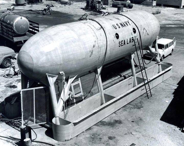 http://cloudfront.bernews.com/wp-content/uploads/2014/11/sealab-I-on-pier-of-Naval-base-in-Bermuda-1964.jpg