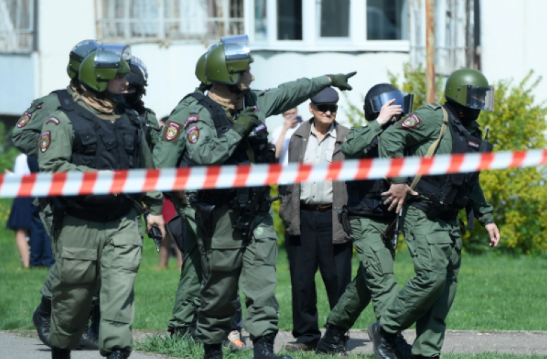 http://images.vfl.ru/ii/1620722689/60d9adab/34406041.jpg