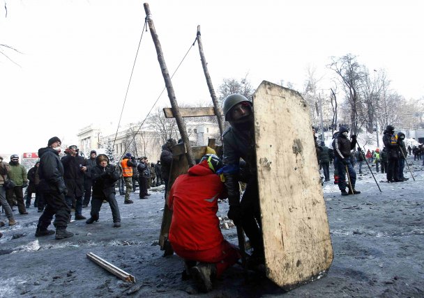 http://images.vfl.ru/ii/1402985577/ea252a96/5450316.jpg