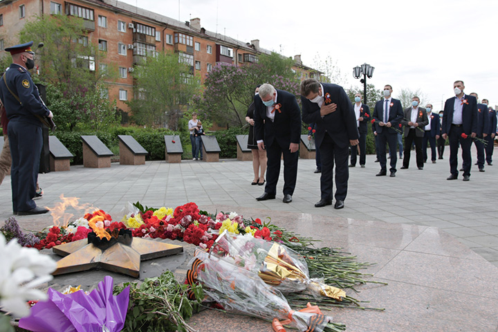 https://vestirama.ru/video/5p1a1854_resized_20200509_025219952.jpg