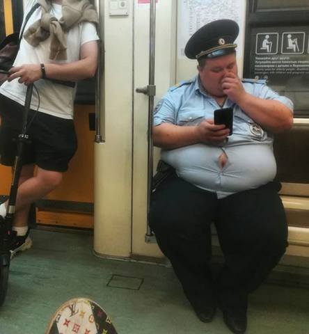 http://images.vfl.ru/ii/1631820512/b9c9df69/35890945_m.jpg