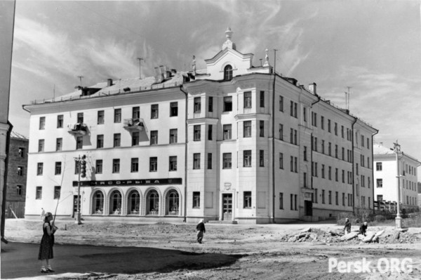 http://images.vfl.ru/ii/1516772331/bf7d69f5/20283623.jpg