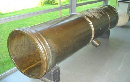 http://images.vfl.ru/ii/1534943342/4935cf23/22998048_m.jpg