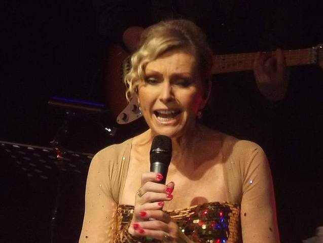http://images.vfl.ru/ii/1542235941/2187b172/24198348.jpg