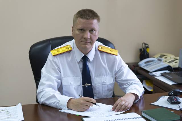 http://images.vfl.ru/ii/1539857207/19475f2b/23859093_m.jpg