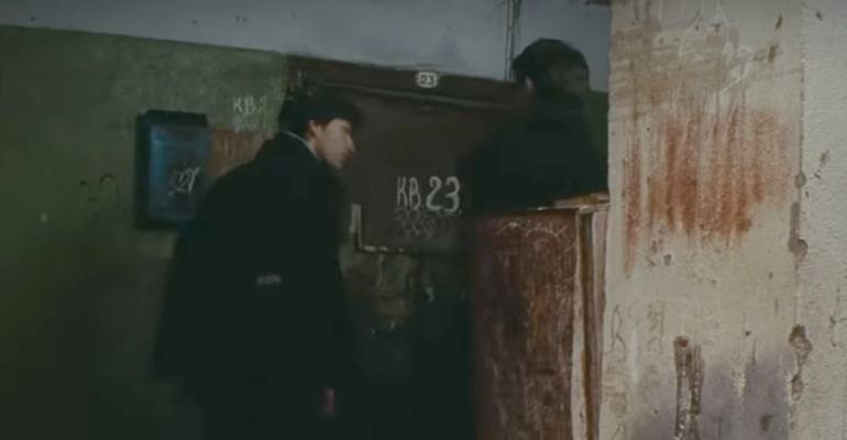 http://images.vfl.ru/ii/1569268269/b03b2052/27956569_m.jpg