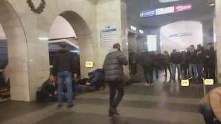 http://images.vfl.ru/ii/1503330540/93d292d0/18323440_m.jpg