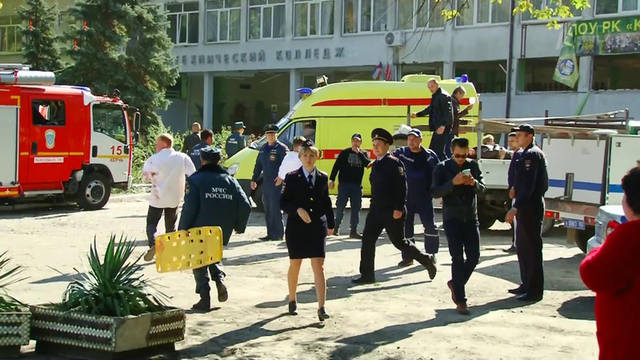 http://images.vfl.ru/ii/1542369373/212651ab/24222655_m.jpg